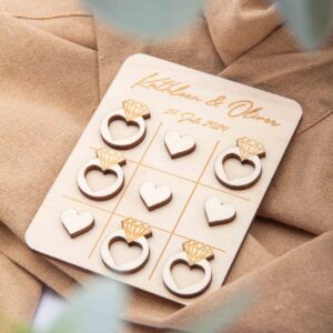 Tic Tac Toe Gastgeschenk zur Hochzeit mit Gravur Paar