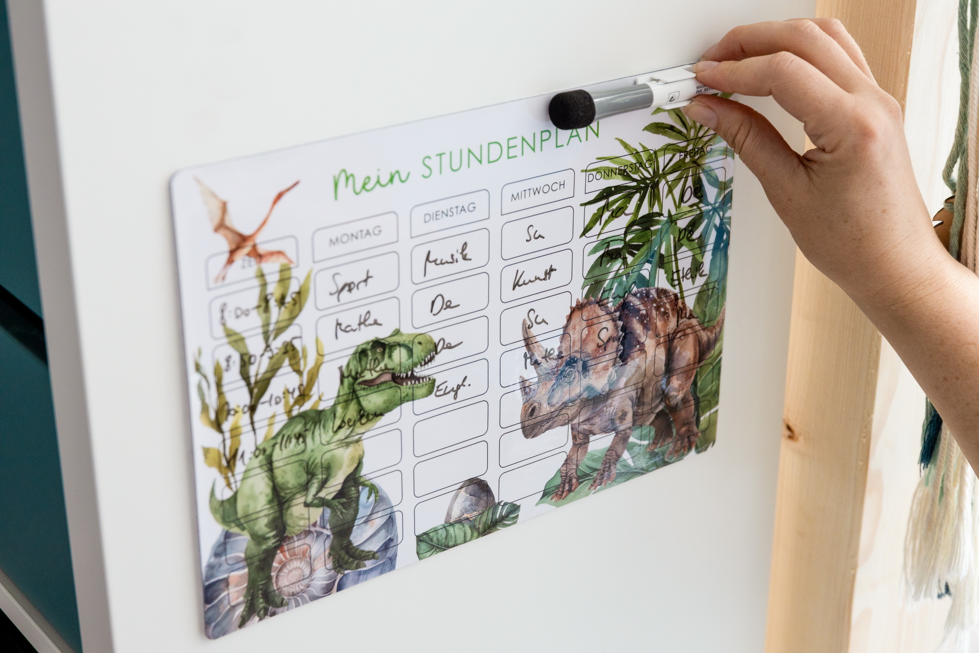 Stundenplan Dino selbstklebend / Sticky Wall Planner / individuell beschreiben und wegwischen / Stundenplan zur Einschulung mit Dinosauriern 5 Stundenplan mit Dino, Sticky Wall Planner, Selbstklebender Stundenplan, nachhaltiger Stundenplan, wiederverwendbar