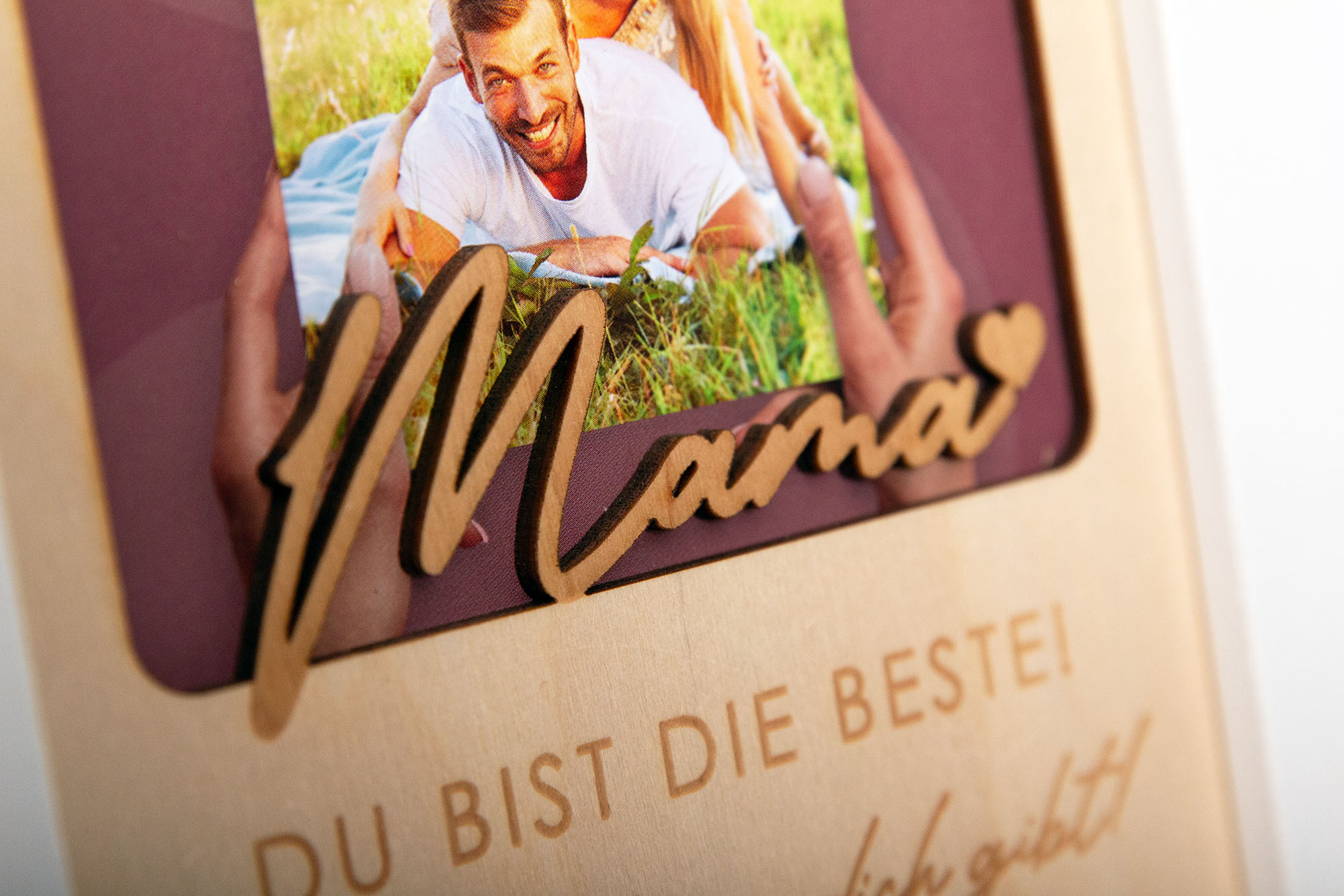 Holzbild Beste Mama mit Bilderrahmen/Beste Mama – Danke, dass es dich gibt / Geschenkidee für Mama 9 Mama du bist die Beste Danke dass es dich gibt, Geschenk für Mama zum Geburtsttag, zu Weihnachten, Bilderrahjmen Mama