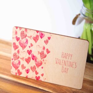 Holzpostkarte Valentinstag, Happy Valentines Day, Grußkarte aus Holz, Herzen