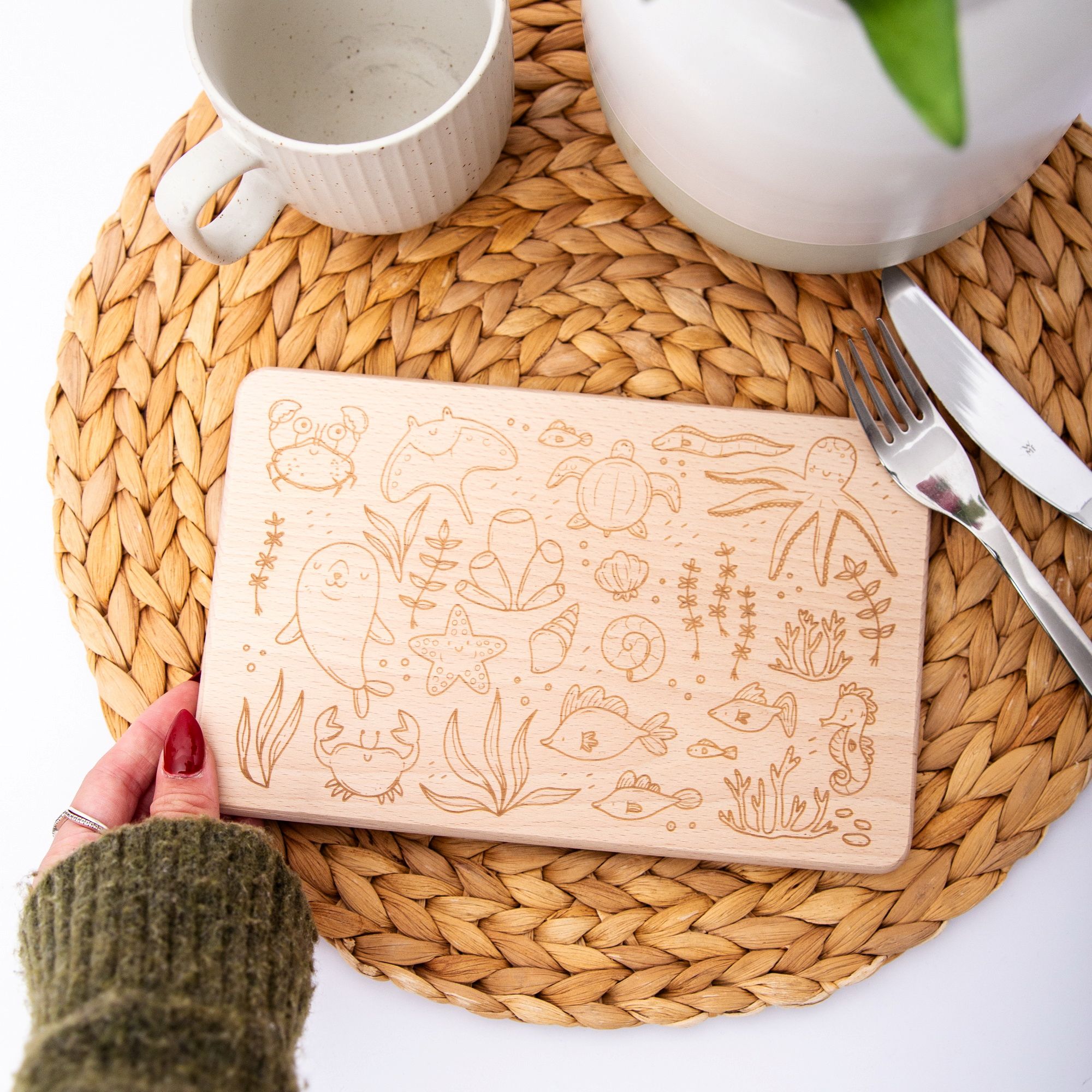 Holz-Brettchen für Kinder / Brotzeitbrett Meerestiere mit Name / Schneidebrettchen personalisiert / Meerestiere Brett mit Name / Meerestiere 4 Vollholzbrettchen Buche mit Gravur Thema Meerestiere