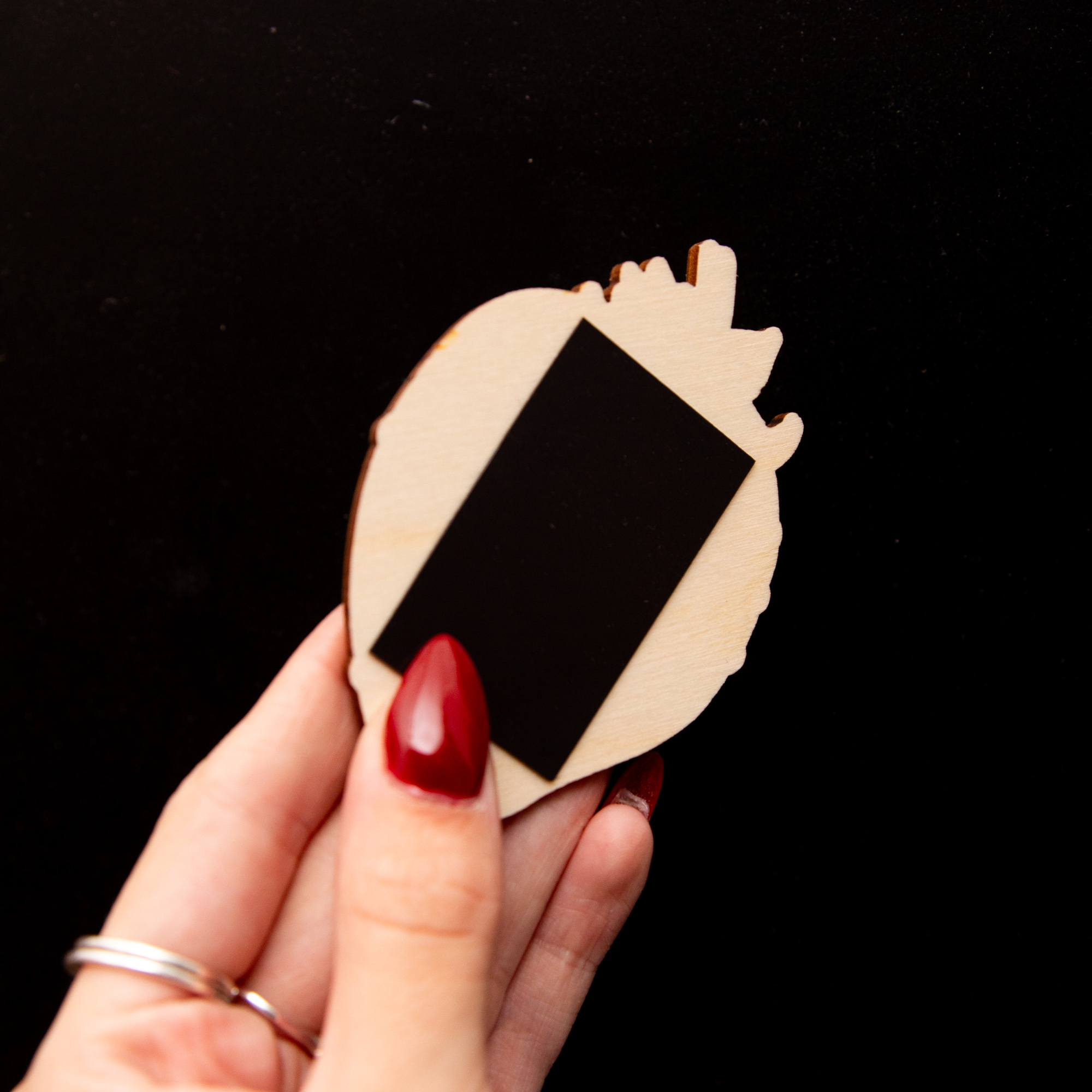 Personalisierter Holzmagnet Erdbeere & Wunschname – Fruchtiger Kühlschrankmagnet rund – Geschenk Einzug & Sommerdeko – Made in Leipzig 6 Holzmagnet, Magnet aus Holz, Erdbeere