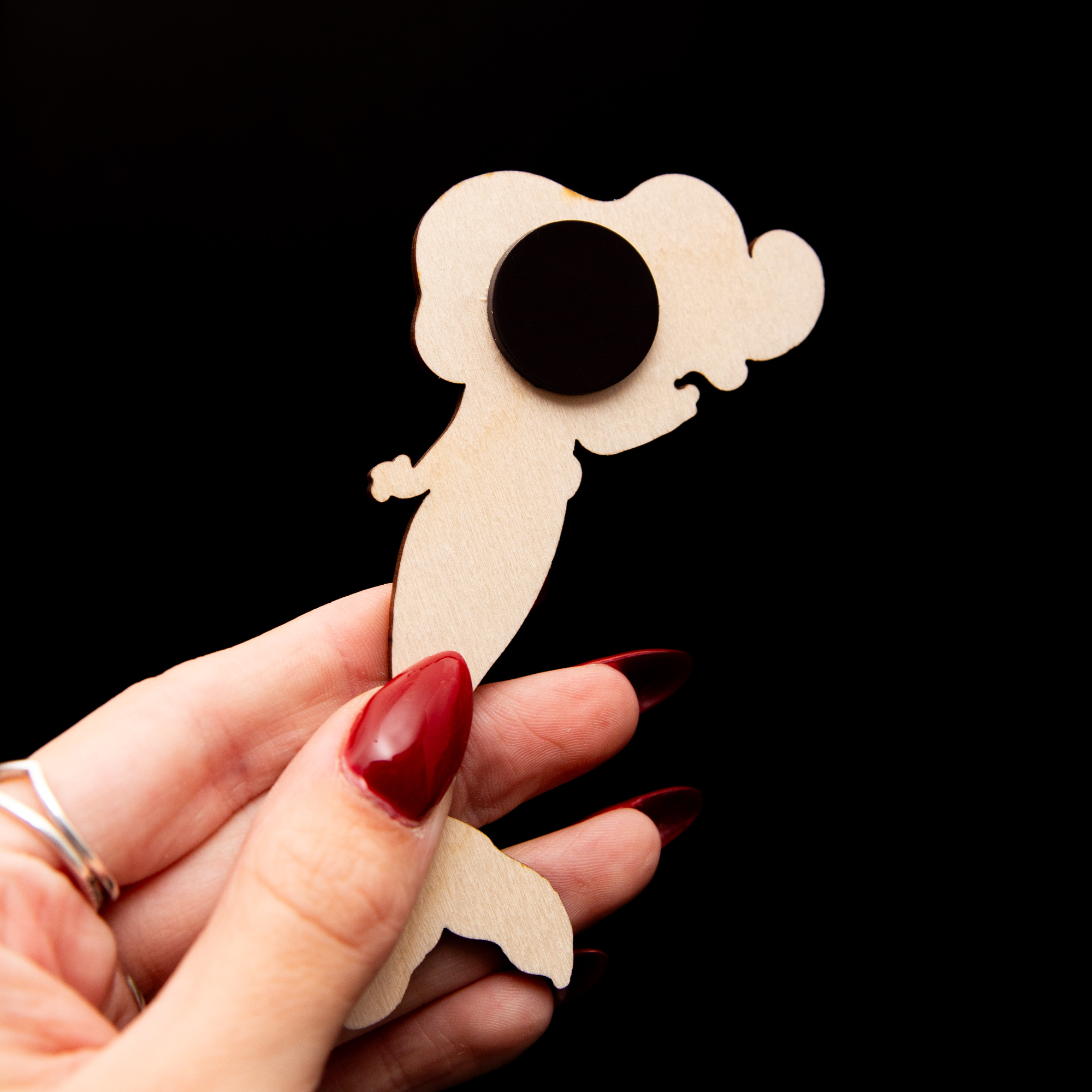 Holzmagnet Meerjungfrau rund – Maritimer Kühlschrankmagnet aus Birkenholz – Geschenk für Nixen & Meereskinder – Made in Leipzig 5 Magnet Meerjungfrau aus Holz, Holzmagnet