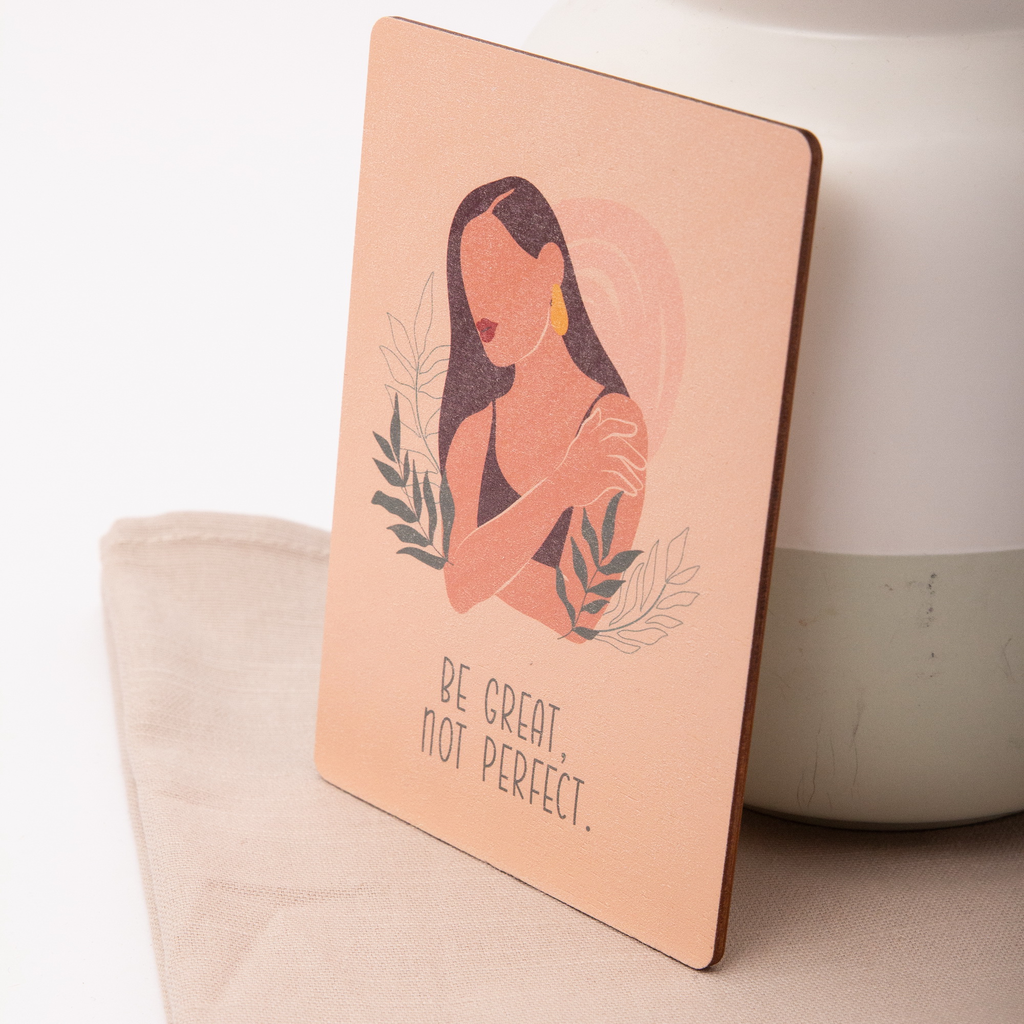 Holzpostkarte „Be great not perfect“ – Selbstliebe & Motivation – Geschenk für Frauen aus Birkenholz A6 – Affirmationskarte 6 Holzpostkarte Be great not perfect