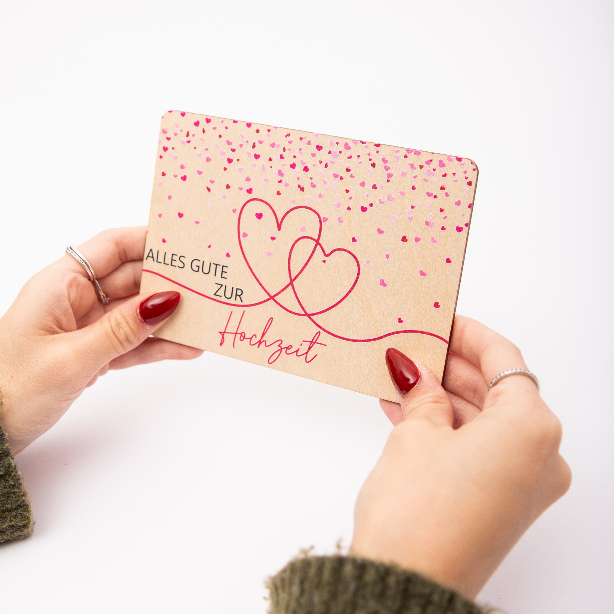 Holzpostkarte zur Hochzeit – Verschlungene Herzen – Edles Geschenk für Brautpaar aus Birkenholz A6 – Glückwunschkarte 4 Holzpostkarte Alles Gute zur Hochzeit