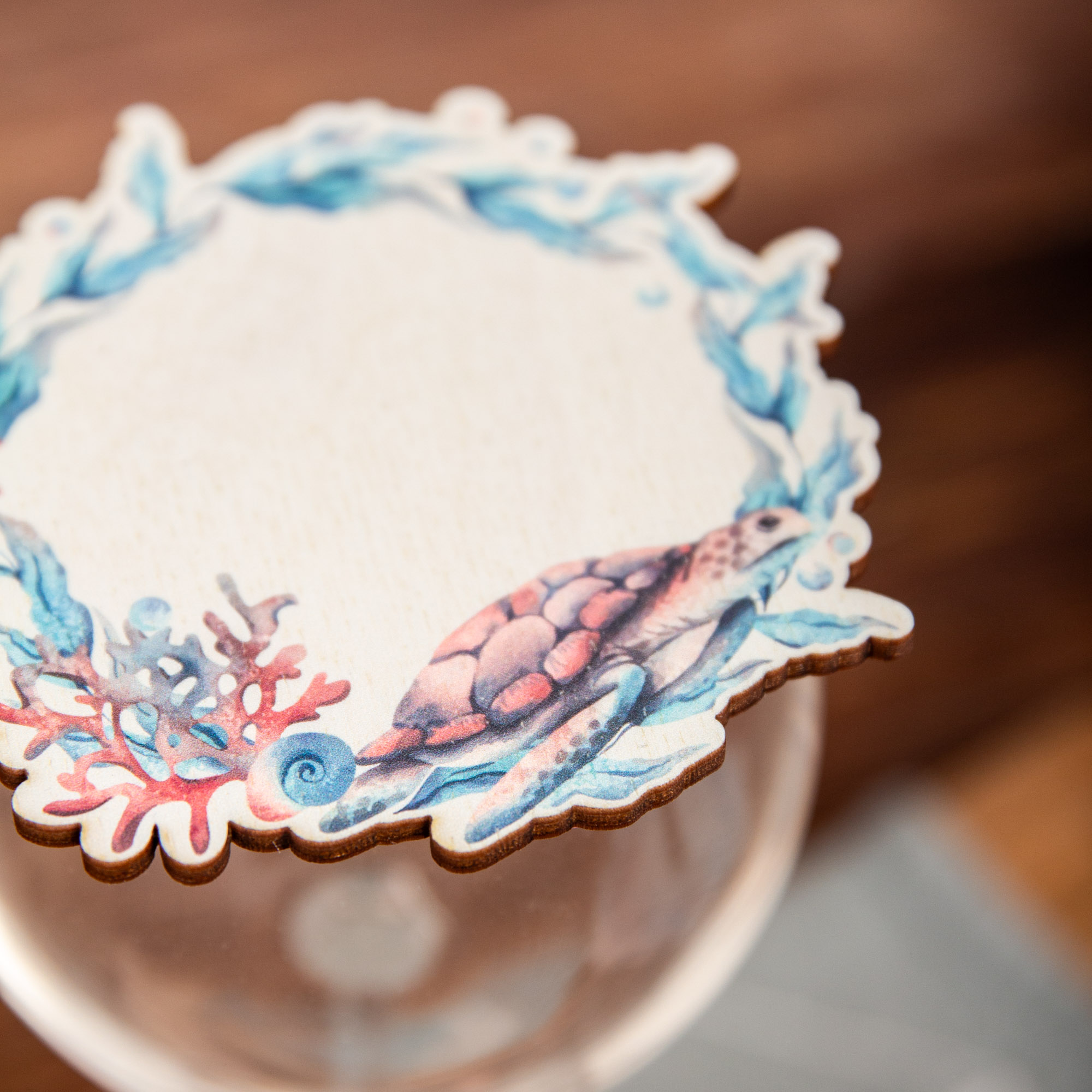 Glasdeckel „Schildkröte“ – Maritimer Insektenschutz für Gläser & Tassen – Getränkeabdeckung aus Holz oder Acryl – Handgemacht in Leipzig 9 Glasdeckel für den Sommer, Insektenschutz getränk, Wein, Glas, Mit Loch und ohne Loch