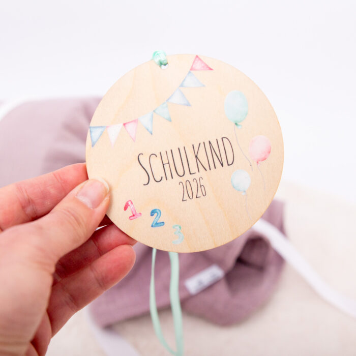 Einschulungsanhänger Wimpel, Schulkind 2026, Anhänger für Zuckertüte aus Holz