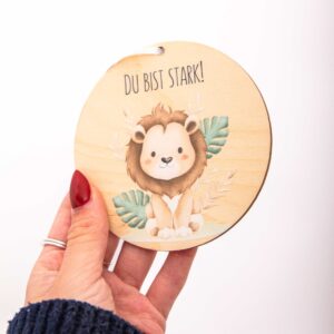 Affirmationsanhänger aus Holz, Affirmation Kinder, Geschenkanhänger, Löwe - Du bist Stark