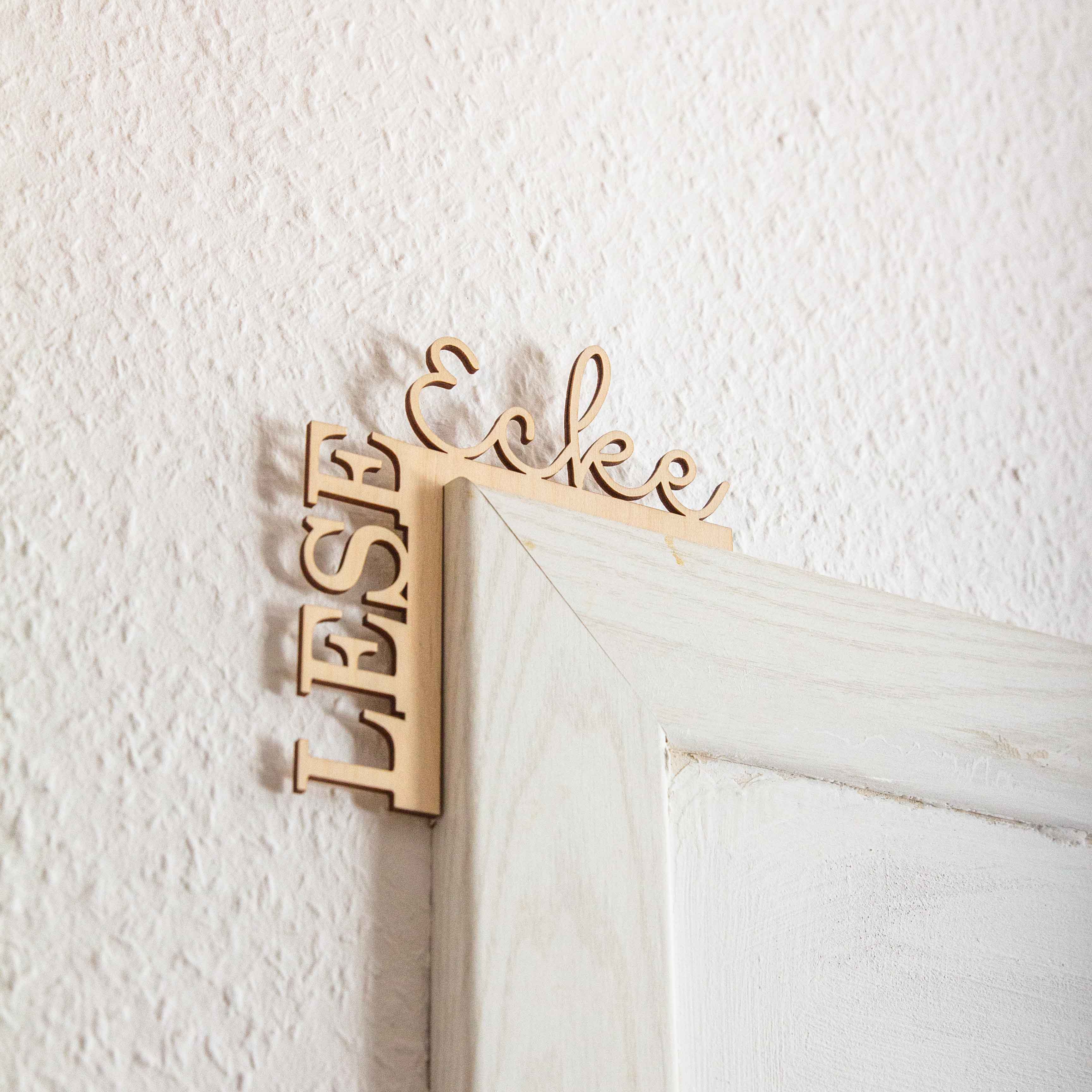 Türtopper Schriftzug "Leseecke" aus Birkenholz – Regaltopper & Lesezimmer Deko 6 Leseeccke