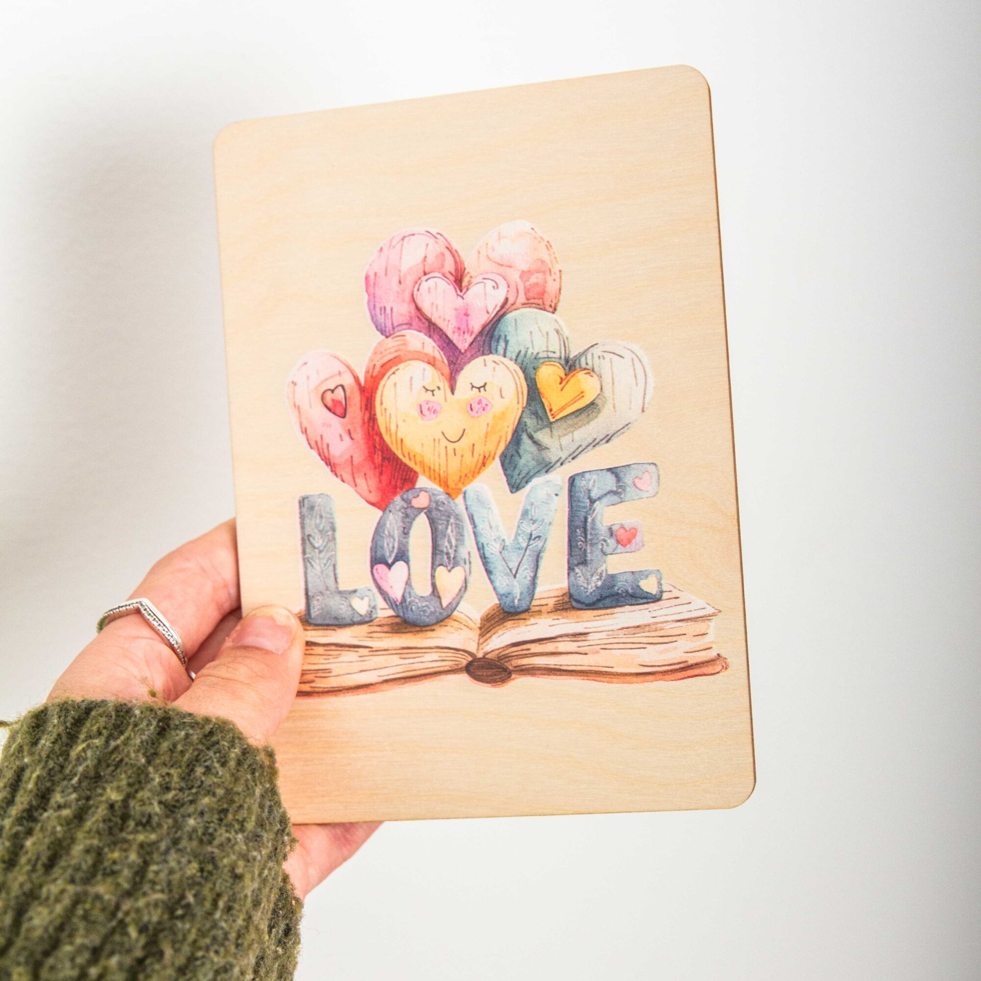 Postkarte Love Books/ Holzpostkarte Bücherliebhaber / Bookstagram / Postkarten mit Botschaft 1 Postkarte Love Books, Postkarte aus Holz